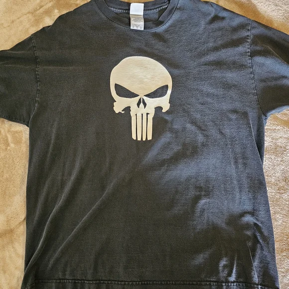 PUNISHER T-SHIRT XL - Picture 1 of 5
